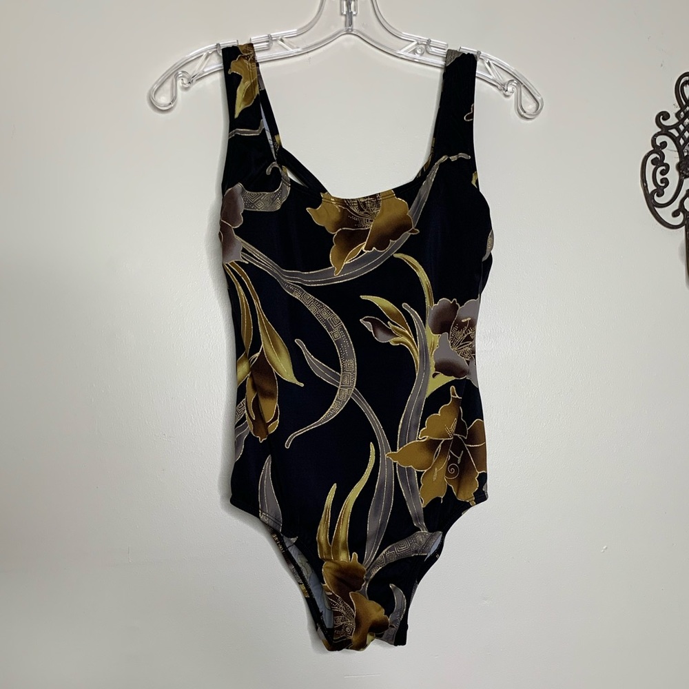 Longitude Unique Floral Print One-Piece Sz 8